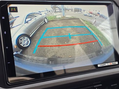 Used 2019 Toyota Tacoma Limited image 26