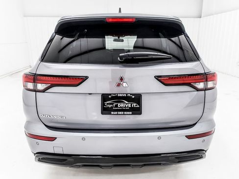 Used 2022 Mitsubishi Outlander SEL Black Edition AWD/4WD image 5