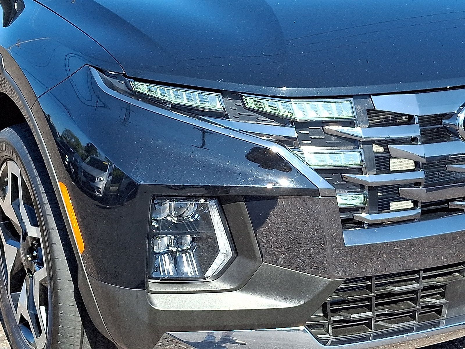 Used 2024 Hyundai Santa Cruz Limited AWD/4WD image 9