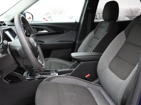 Used 2023 Chevrolet TrailBlazer LT w/ Convenience Package image 13