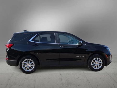 Used 2024 Chevrolet Equinox LT w/ LPO, Floor Liner Package FWD image 9