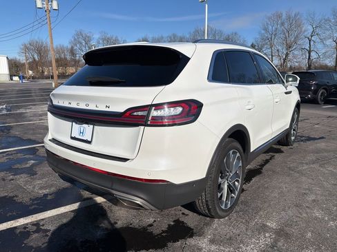 Used 2023 Lincoln Nautilus Reserve w/ Equipment Group 201A image 5