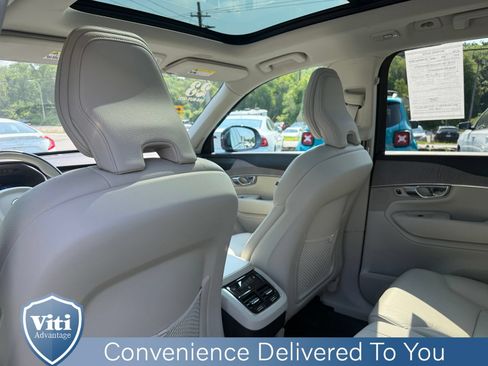 Used 2023 Volvo XC90 B6 Plus w/ Protection Package Premier AWD/4WD image 21