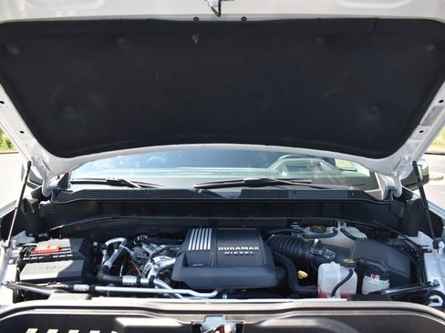 Used 2023 Chevrolet Silverado 1500 LTZ w/ Technology Package image 16