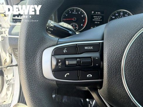 Used 2022 Kia K5 LXS FWD image 14