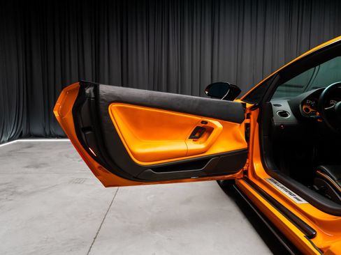 Used 2006 Lamborghini Gallardo AWD/4WD image 56