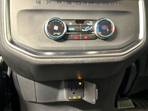 New 2027 Ford Expedition Tremor w/ Driver's Package AWD/4WD image 35