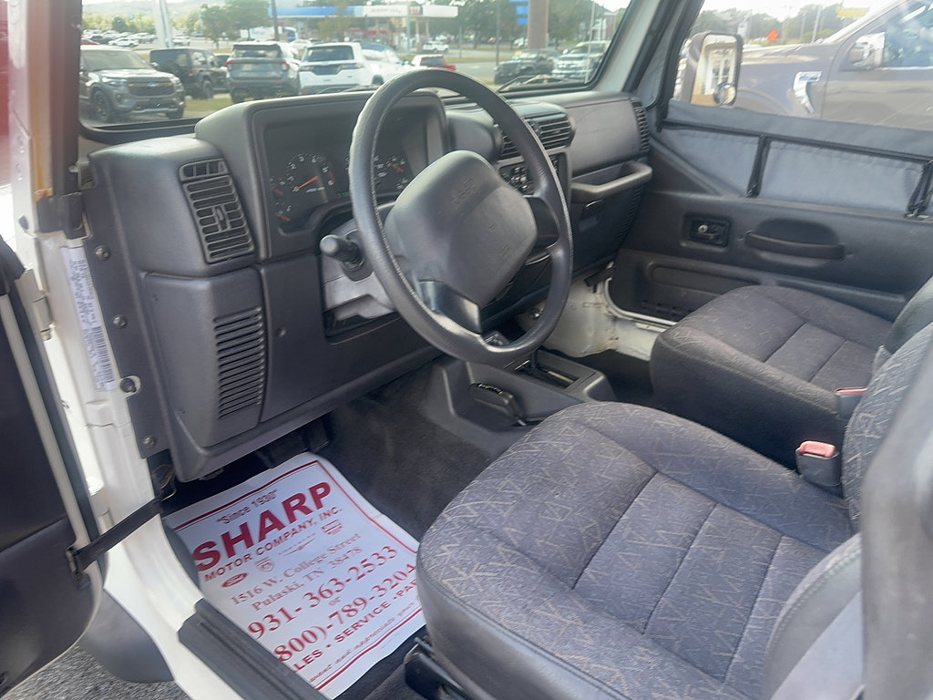 Used 2002 Jeep Wrangler X AWD/4WD image 4