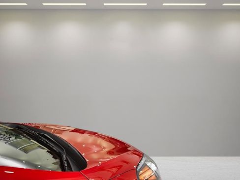 Used 2023 Land Rover Defender 130 SE image 25