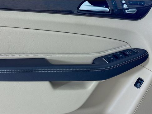 Used 2017 Mercedes-Benz GLE 350 image 19