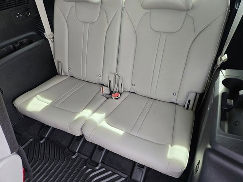 New 2025 Kia Sorento S w/ Panoramic Sunroof Package image 29