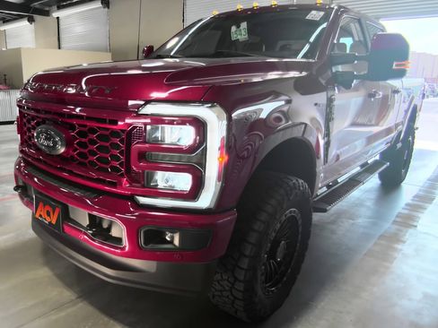 Used 2023 Ford F250 Lariat w/ Lariat Ultimate Package AWD/4WD image 7
