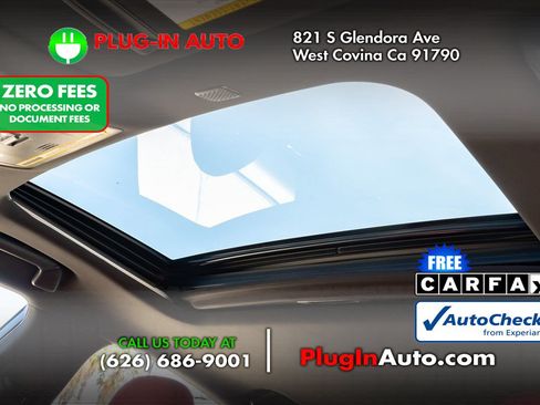 Used 2023 Lexus IS 500 w/ Accessory Package RWD image 15
