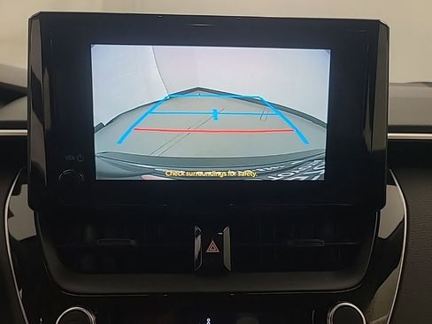 Used 2023 Toyota Corolla LE w/ Carpet Mat Package (TMS) image 32