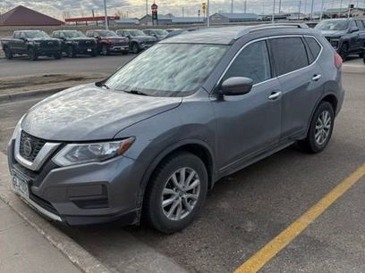 Used 2018 Nissan Rogue SV