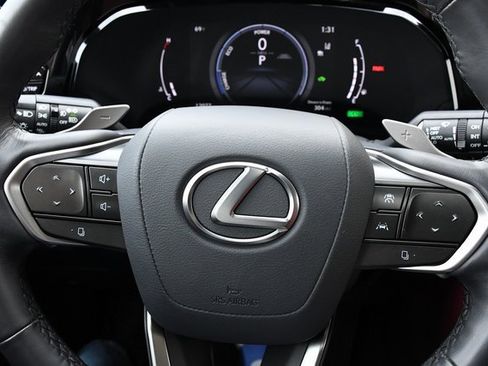 Used 2025 Lexus NX 350h AWD w/ Premium Package image 13