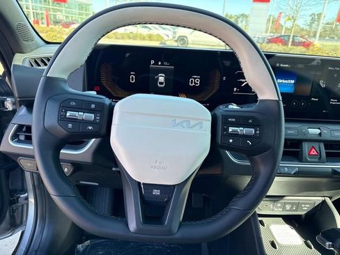 New 2026 Kia K4 GT-Line image 24