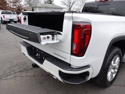 Used 2022 GMC Sierra 1500 Denali AWD/4WD image 29
