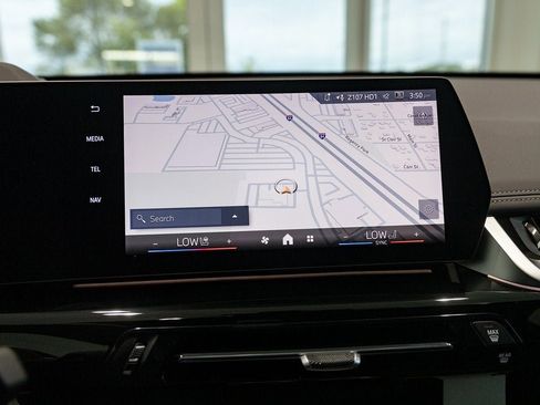 New 2025 BMW X1 xDrive28i w/ Premium Package image 30