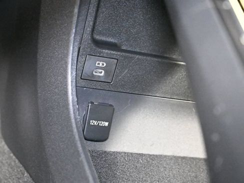 Used 2023 Subaru Solterra AWD image 28