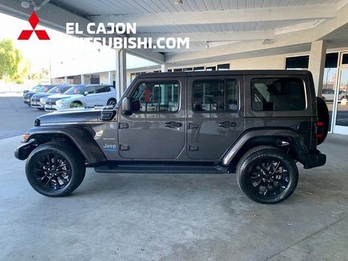 Used 2021 Jeep Wrangler Unlimited Sahara w/ Cold Weather Group image 7