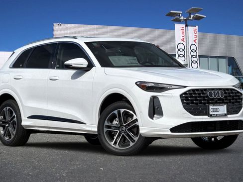 New 2025 Audi Q5 Premium image 2