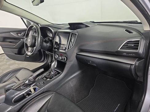Used 2020 Subaru Crosstrek 2.0i Limited w/ Moonroof Package w/Navigation AWD/4WD image 29