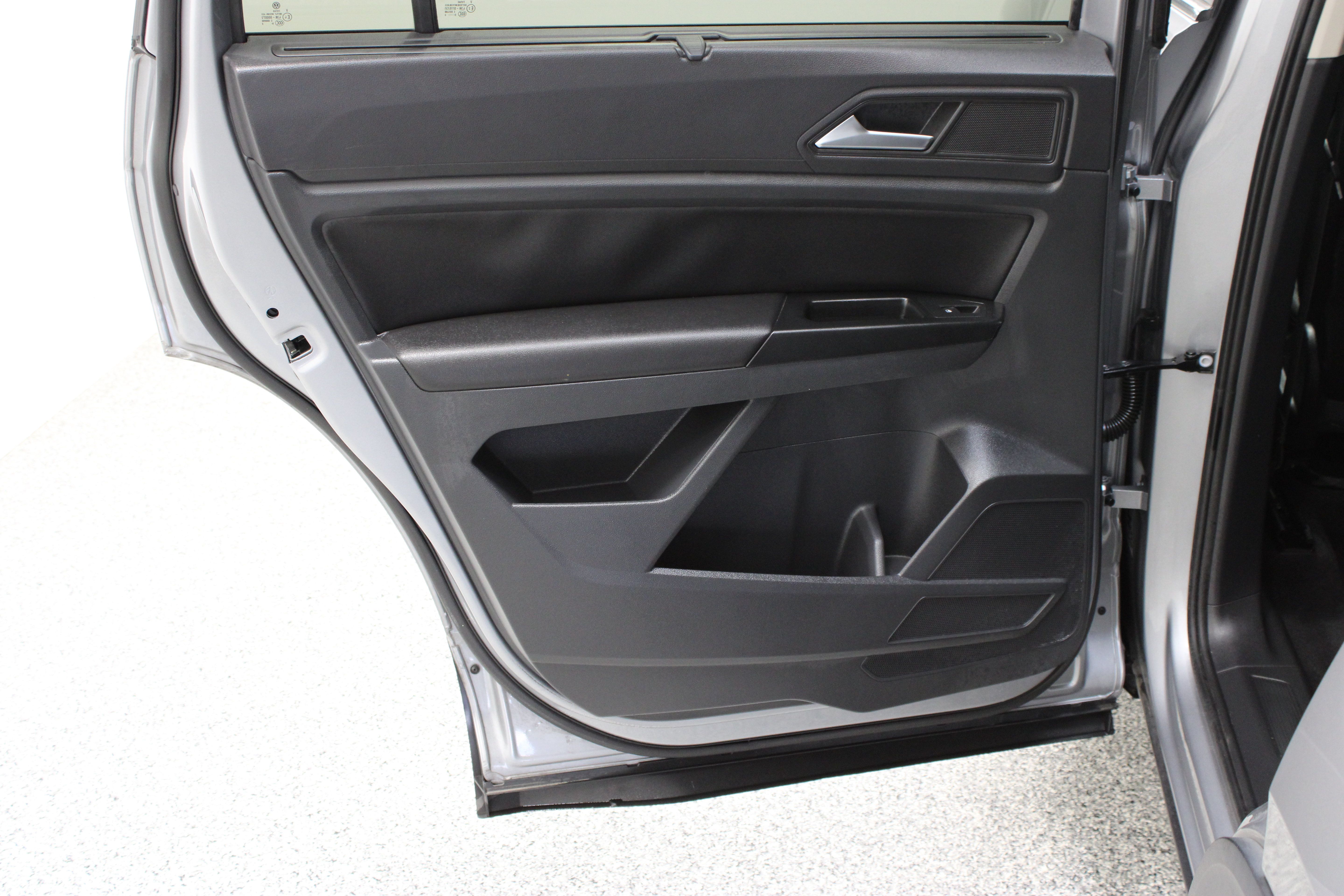 Used 2021 Volkswagen Atlas SE FWD image 27