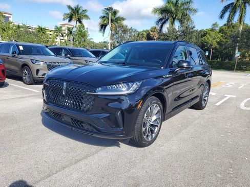 New 2025 Lincoln Aviator 2WD w/ Jet Appearance Package image 2