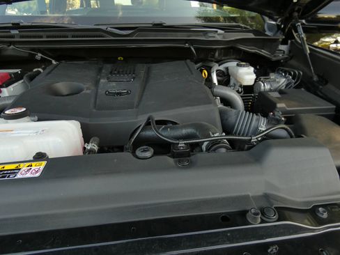 Used 2025 Toyota Tundra Limited image 71