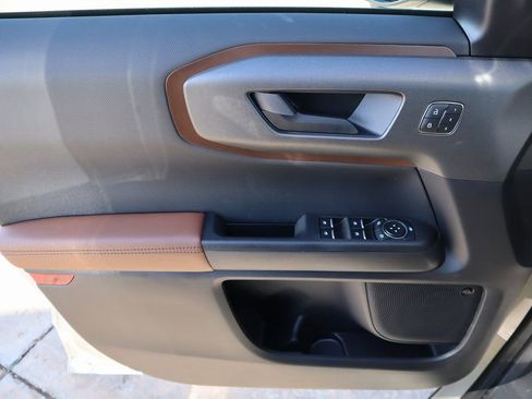 New 2025 Ford Bronco Sport Outer Banks w/ Sasquatch Outer Banks Package image 17