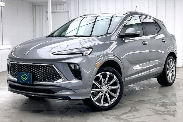 Certified 2024 Buick Encore GX Avenir w/ Avenir Convenience Package AWD/4WD image 2