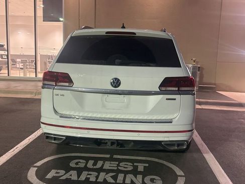 Used 2021 Volkswagen Atlas SE w/ Towing Package image 10