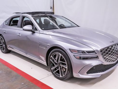 Certified 2025 Genesis G80 2.5T Advanced image 5