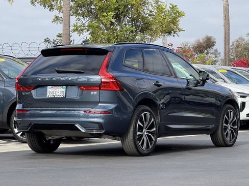 Certified 2023 Volvo XC60 B5 Plus w/ Climate Package FWD image 5