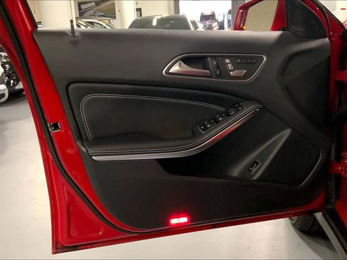 Used 2020 Mercedes-Benz GLA 250 image 20