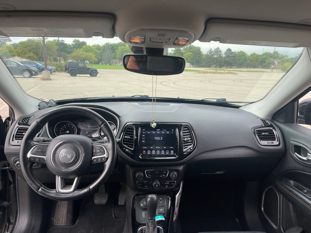 Used 2021 Jeep Compass Limited AWD/4WD image 11