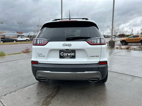 Used 2019 Jeep Cherokee Limited AWD/4WD image 6