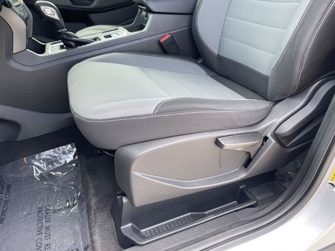 Used 2017 Ford Escape S FWD image 4