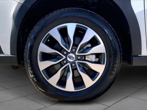 Used 2024 Subaru Outback Limited image 10