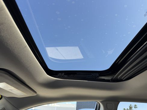 Used 2014 Buick Enclave Premium w/ Trailering Provision Package image 23