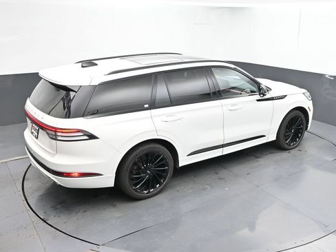 Used 2025 Lincoln Aviator Reserve w/ Luxury Package AWD/4WD image 31