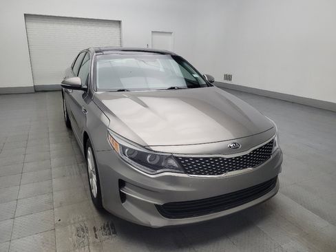 Used 2016 Kia Optima EX w/ Premium Package image 13