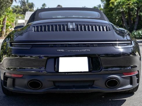 Used 2024 Porsche 911 Cabriolet image 18