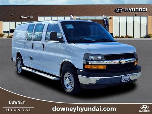 Used 2023 Chevrolet Express 2500 w/ Driver Convenience Package image 3