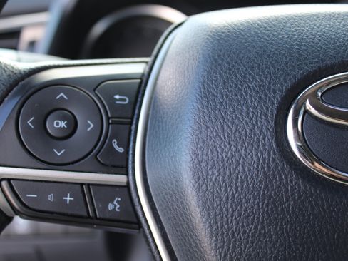 Used 2023 Toyota Camry LE image 17