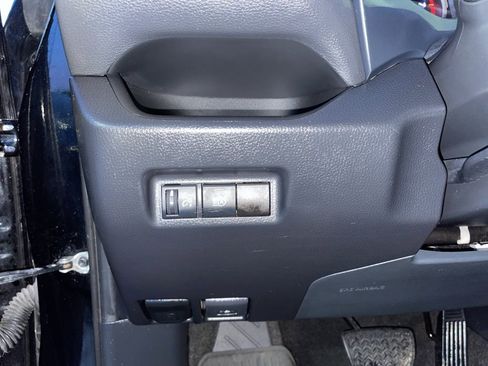 Used 2021 Toyota RAV4 LE image 21