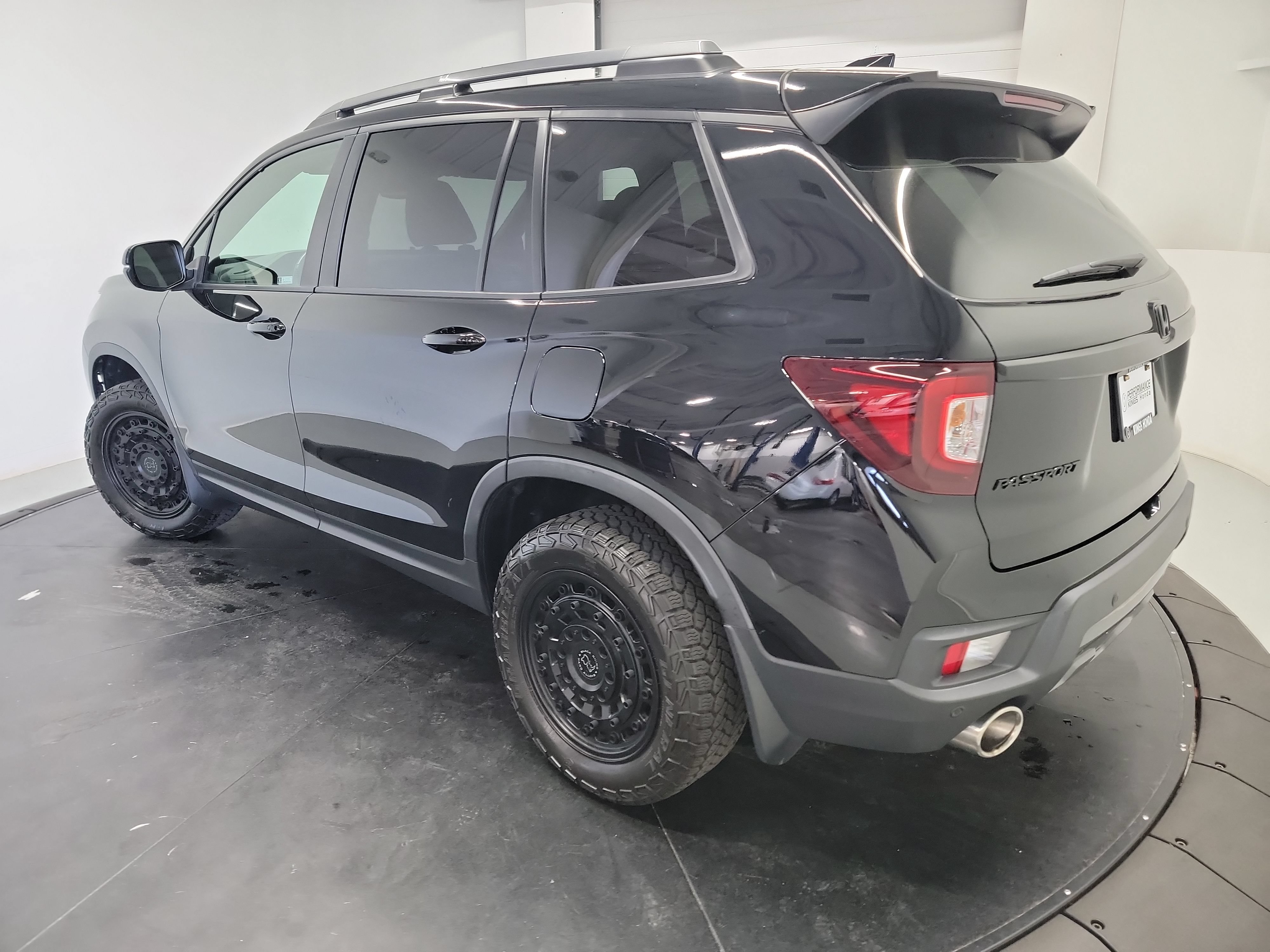 Used 2024 Honda Passport TrailSport image 6
