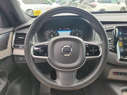 Used 2020 Volvo XC90 T6 Inscription w/ Protection Package Premier AWD/4WD image 11