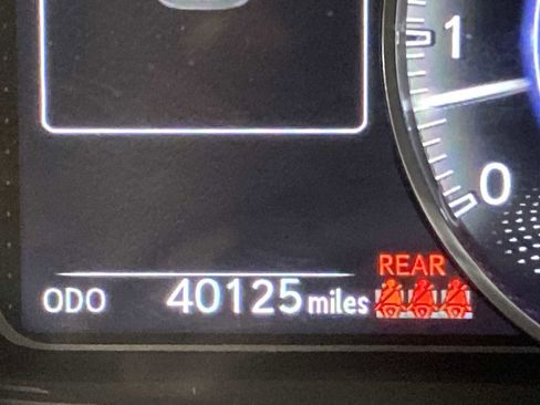 Used 2019 Lexus ES 350 image 18